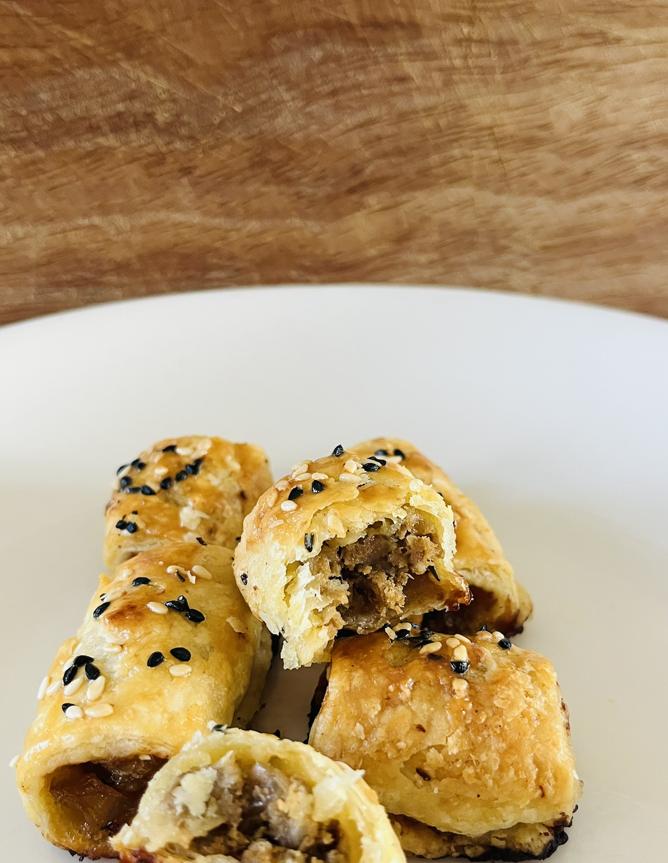 Onion-Jam Sausage Roll